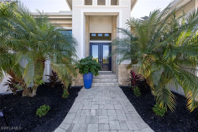 1871 Dogwood DR, Marco Island, FL 34145