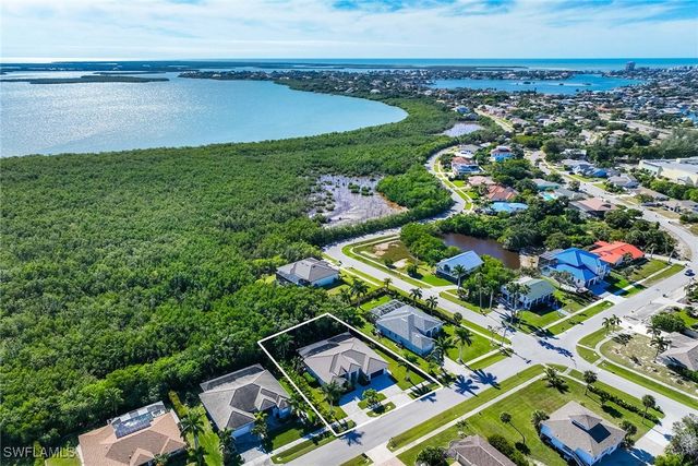 1871 Dogwood DR, Marco Island, FL 34145