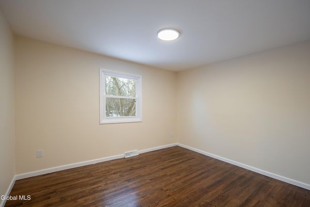 269 3rd Avenue, Rensselaer, NY 12144