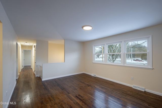 269 3rd Avenue, Rensselaer, NY 12144