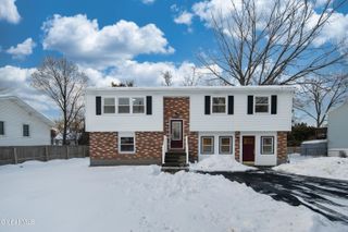269 3rd Avenue, Rensselaer, NY 12144