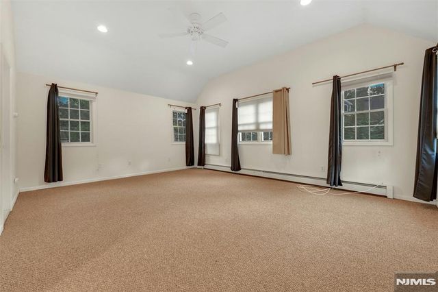 292 Edgewood Avenue, Teaneck, NJ 07666