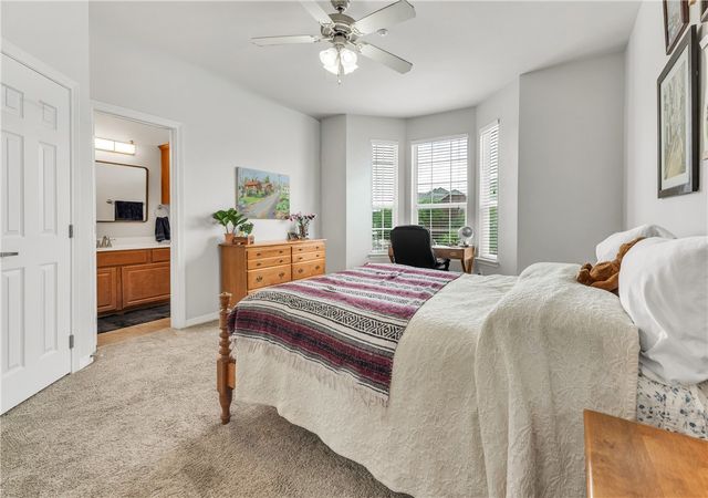 305 Holleman Drive E 1702, College Station, TX 77840
