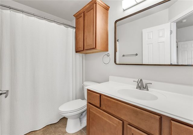 305 Holleman Drive E 1702, College Station, TX 77840