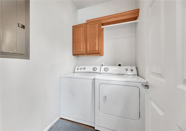 305 Holleman Drive E 1702, College Station, TX 77840