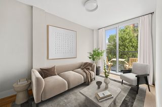 1811 MENAHAN Street # 3F, New York City, NY 11385