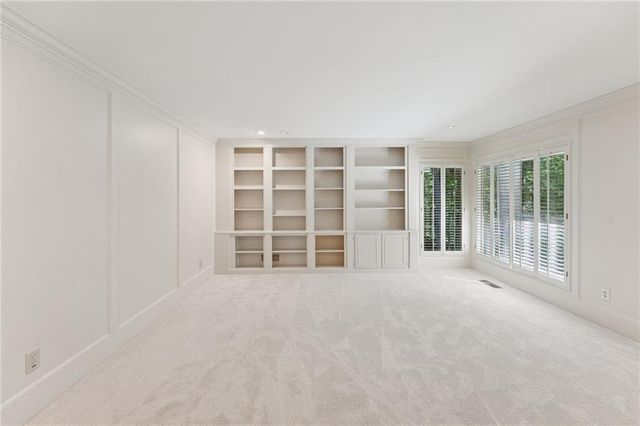 9415 Huntcliff Trace, Sandy Springs, GA 30350