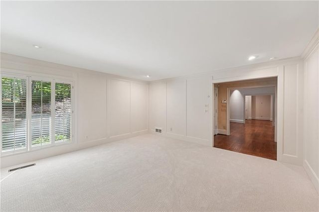 9415 Huntcliff Trace, Sandy Springs, GA 30350
