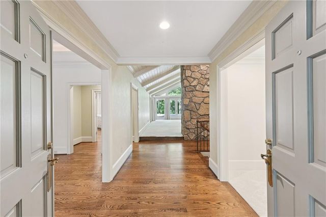 9415 Huntcliff Trace, Sandy Springs, GA 30350