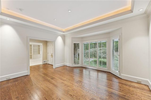 9415 Huntcliff Trace, Sandy Springs, GA 30350