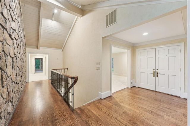 9415 Huntcliff Trace, Sandy Springs, GA 30350