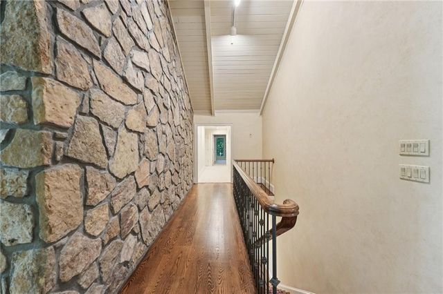 9415 Huntcliff Trace, Sandy Springs, GA 30350