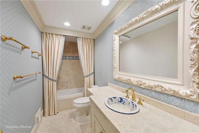 9415 Huntcliff Trace, Sandy Springs, GA 30350
