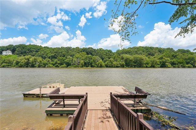 9415 Huntcliff Trace, Sandy Springs, GA 30350