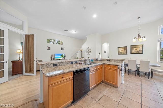 1426 SE 32nd ST, Cape Coral, FL 33904