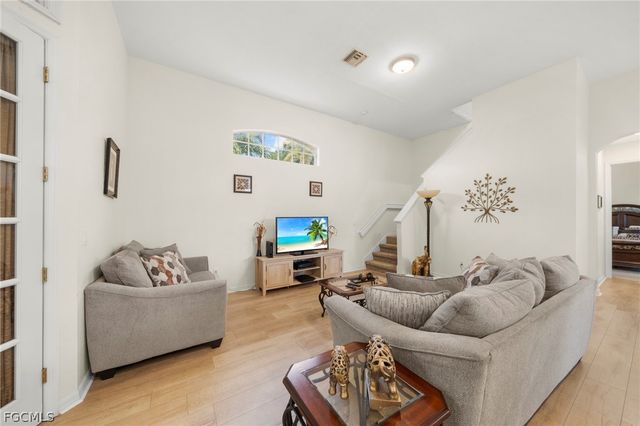 1426 SE 32nd ST, Cape Coral, FL 33904