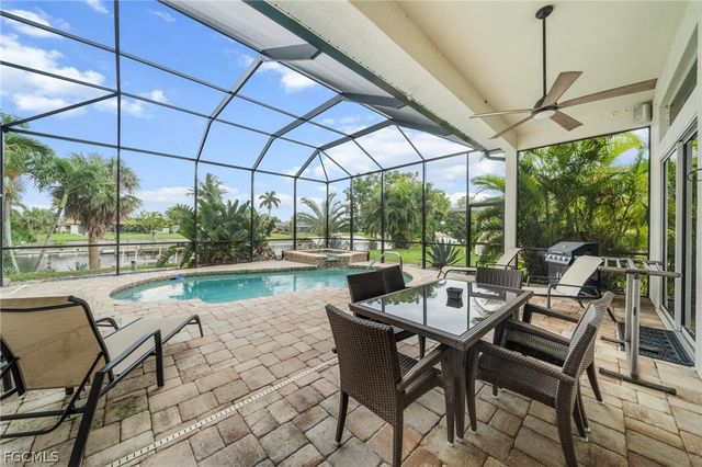 1426 SE 32nd ST, Cape Coral, FL 33904