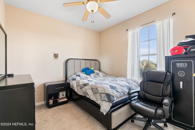 7801 POINT MEADOWS Drive 8406, Jacksonville, FL 32256