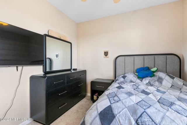 7801 POINT MEADOWS Drive 8406, Jacksonville, FL 32256