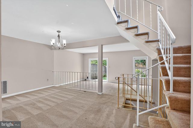 7937 BETHELEN WOODS LN, Springfield, VA 22153