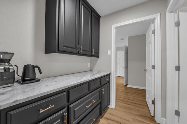 3229 Village Park Drive, Waco, TX 76708