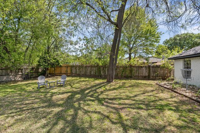 3229 Village Park Drive, Waco, TX 76708
