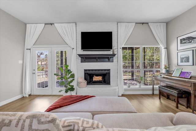 3229 Village Park Drive, Waco, TX 76708