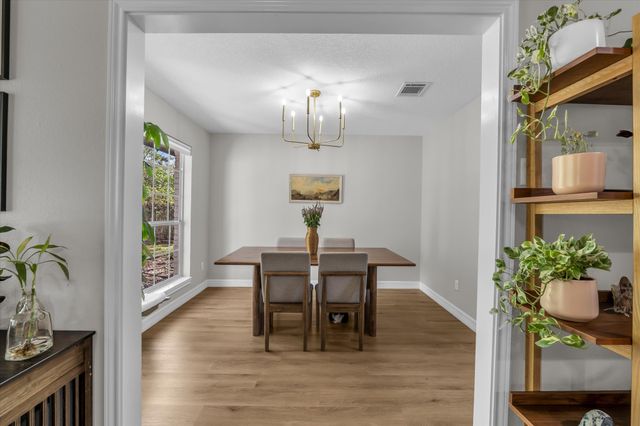 3229 Village Park Drive, Waco, TX 76708