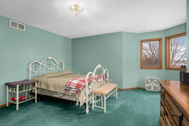 17672 County Road 14 NW, Big Lake, MN 55309
