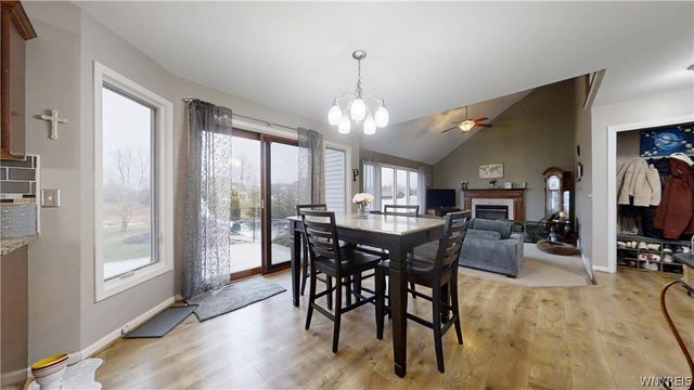 10 Muirfield Lane, Lancaster, NY 14086