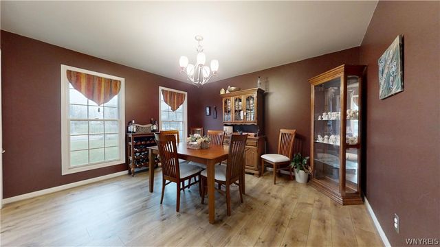 10 Muirfield Lane, Lancaster, NY 14086