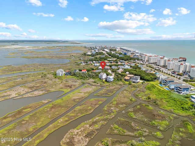 310 Bay Circle, N Topsail Beach, NC 28460