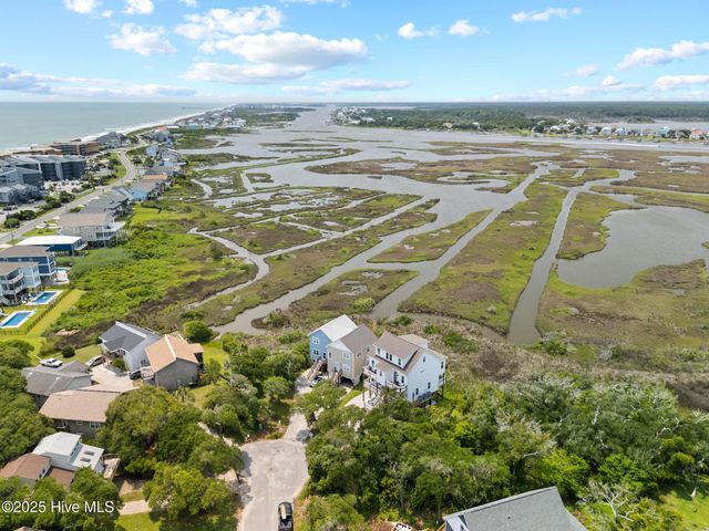 310 Bay Circle, N Topsail Beach, NC 28460