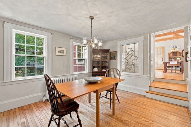 39 High Street, Topsfield, MA 01983