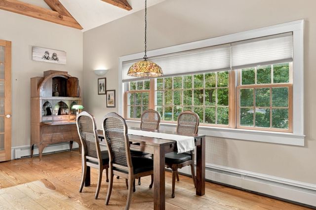 39 High Street, Topsfield, MA 01983