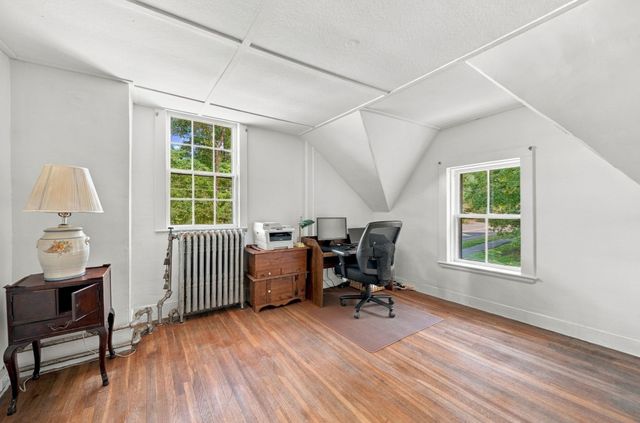 39 High Street, Topsfield, MA 01983