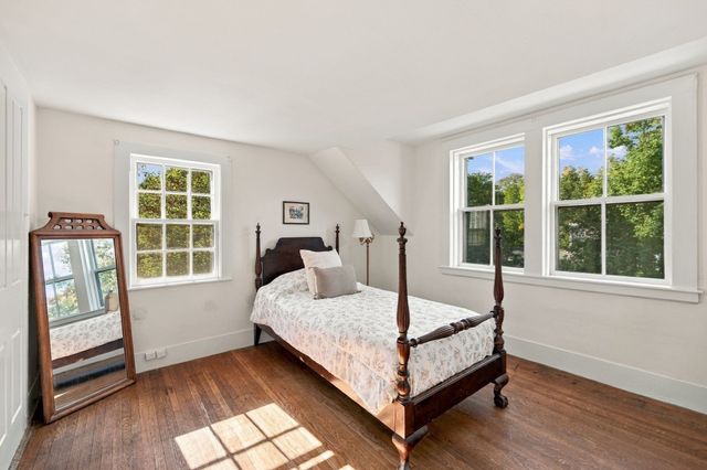 39 High Street, Topsfield, MA 01983