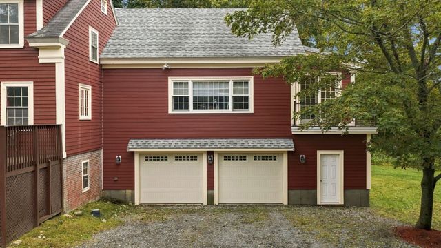 39 High Street, Topsfield, MA 01983