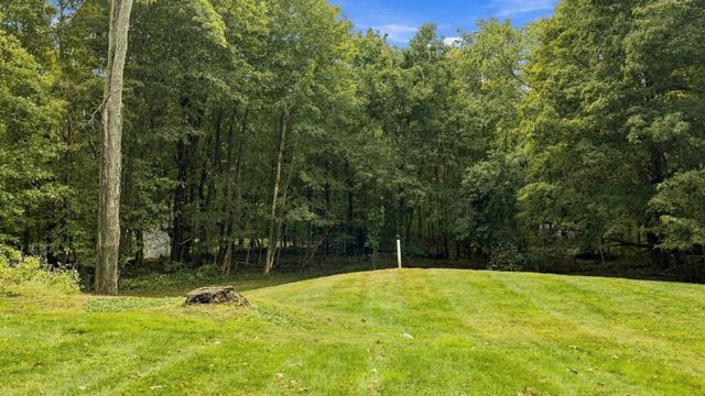 39 High Street, Topsfield, MA 01983