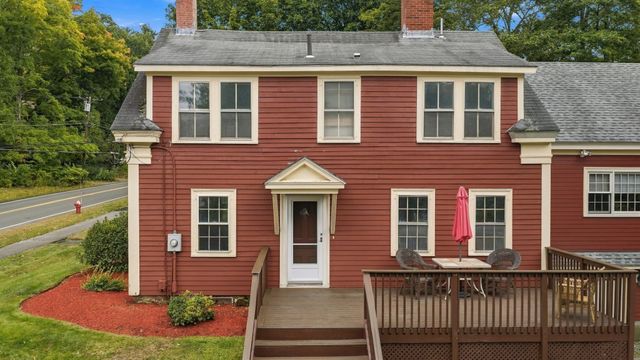39 High Street, Topsfield, MA 01983
