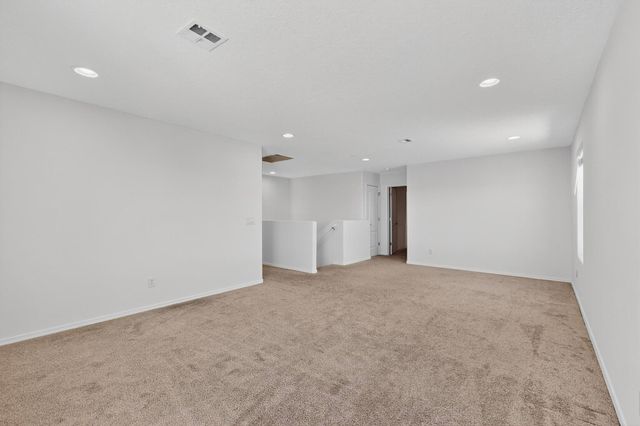 108 Hue Street SW, Rio Rancho, NM 87124