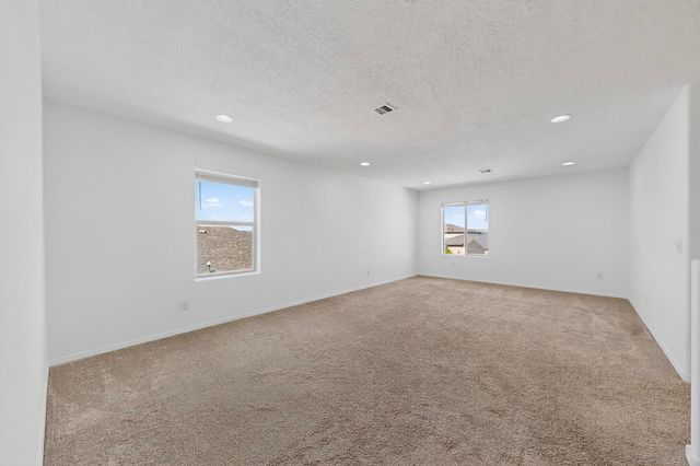 108 Hue Street SW, Rio Rancho, NM 87124