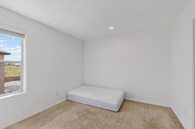 108 Hue Street SW, Rio Rancho, NM 87124