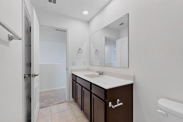 108 Hue Street SW, Rio Rancho, NM 87124