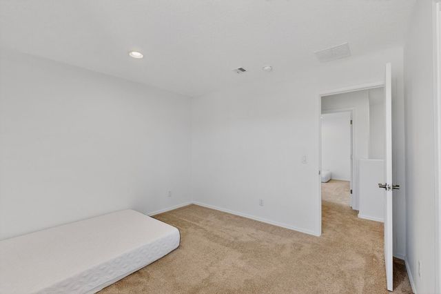 108 Hue Street SW, Rio Rancho, NM 87124