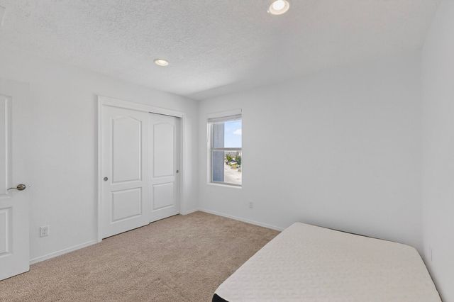 108 Hue Street SW, Rio Rancho, NM 87124
