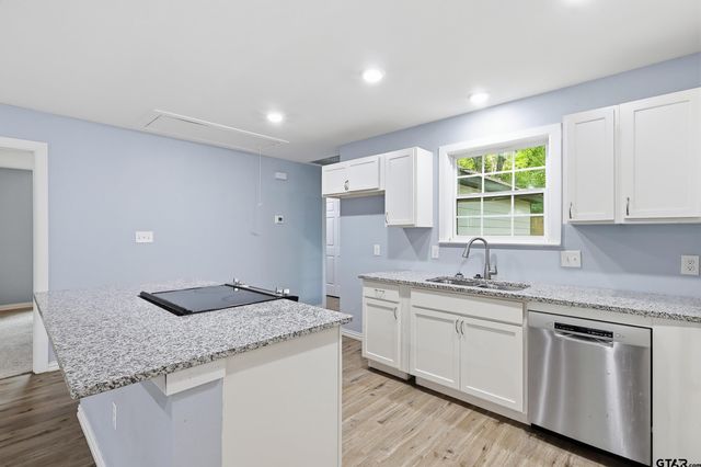 212 Lenox ST, Pittsburg, TX 75686