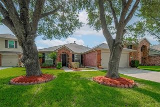 11826 Balmorhea Lane, Sugar Land, TX 77498