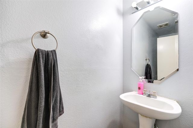 21030 Kenna Cove Lane, Spring, TX 77379