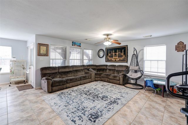 21030 Kenna Cove Lane, Spring, TX 77379